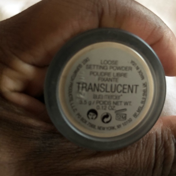 Translucent powder - Picture 4 of 5